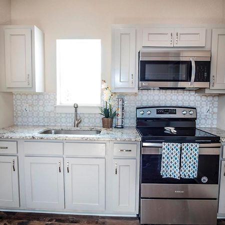 Beautiful Guest House On New Built Home Near Downtown San Antonio Exterior foto